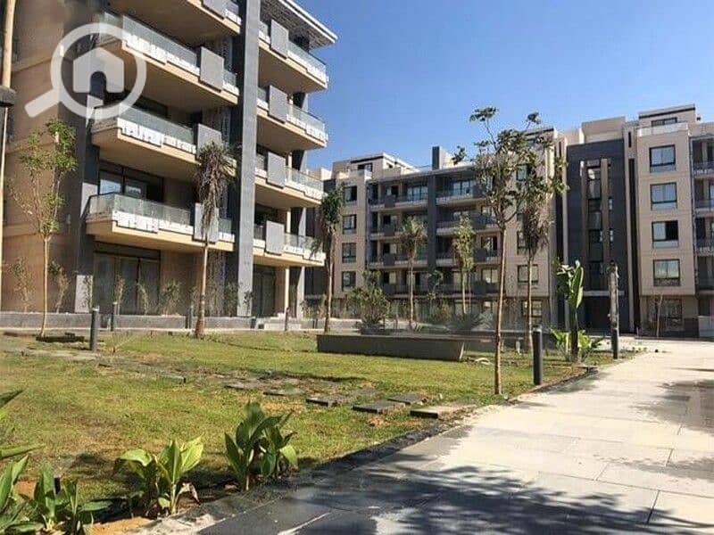 4 4702499-c4a12o. jpg