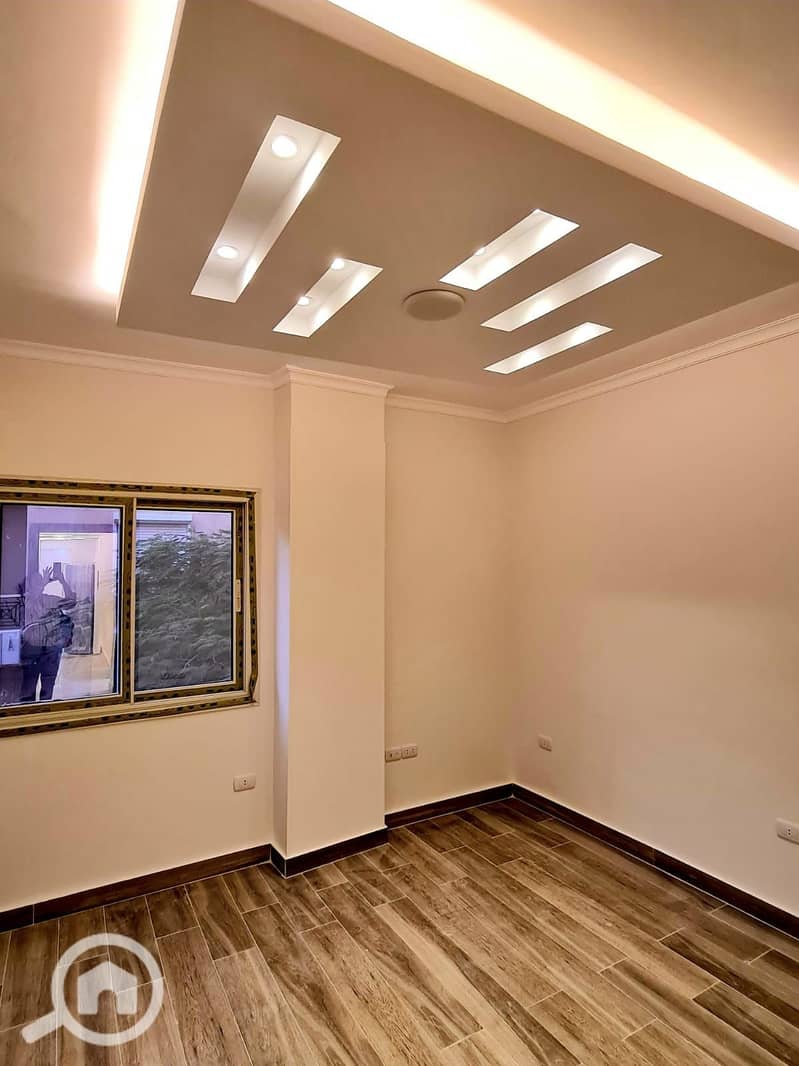 5 WhatsApp Image 2025-11-10 at 5.44. 56 PM. jpeg