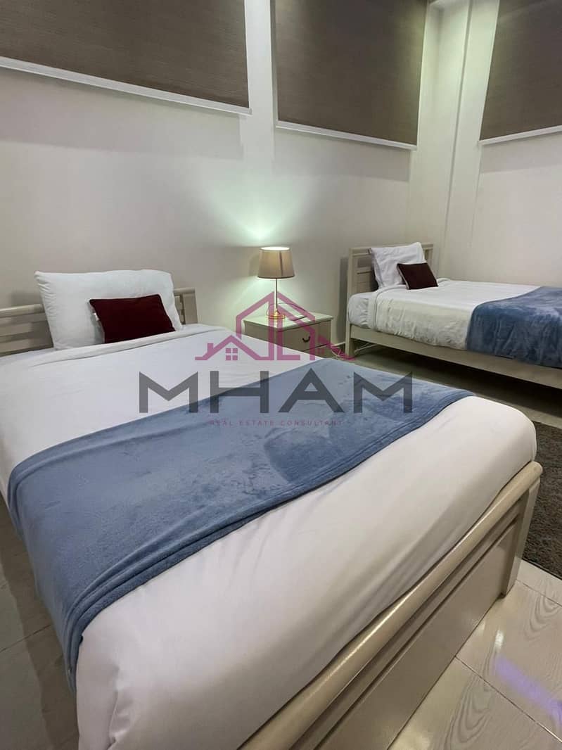 23 photo_5836841159651691458_y. jpg