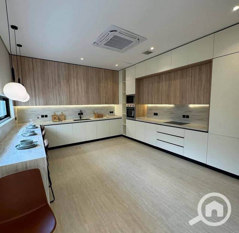 5 518342395_1117364373586924_3291472240704835465_n. jpg