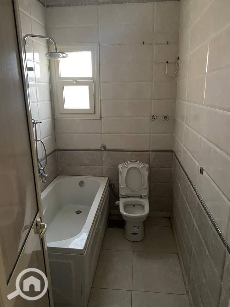 4 WhatsApp Image 2025-11-22 at 20.40. 38. jpeg