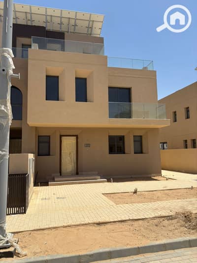 3 Bedroom Townhouse for Sale in Sheikh Zayed, Giza - 09d7afb8-8903-4ce4-ae4e-f7da894a0eaf. jpeg
