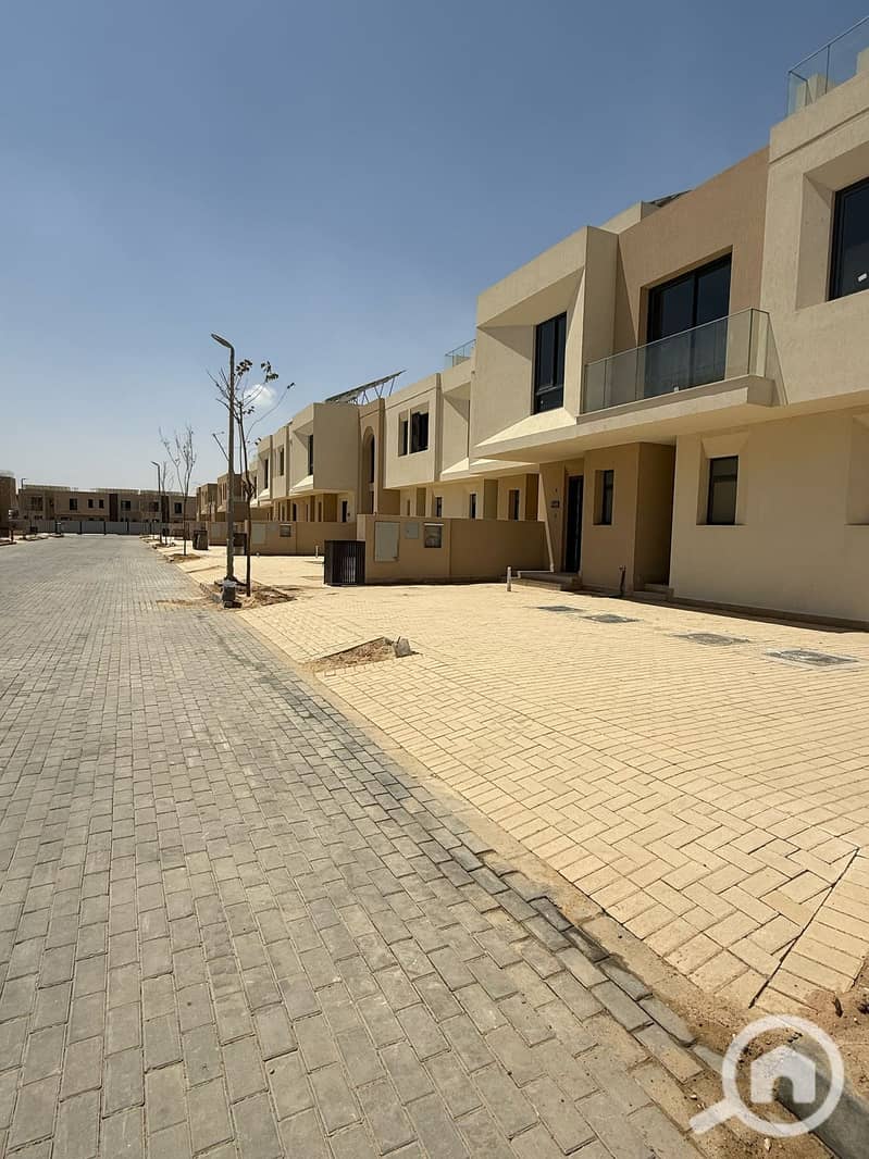 9 WhatsApp Image 2025-05-11 at 12.55. 13 (2). jpeg