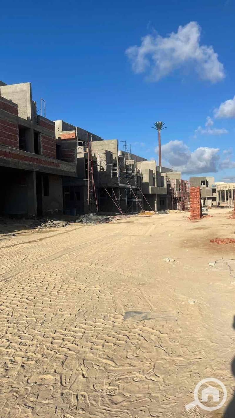 2 ca68afb0-9936-44b8-907e-355663da362d. jpg