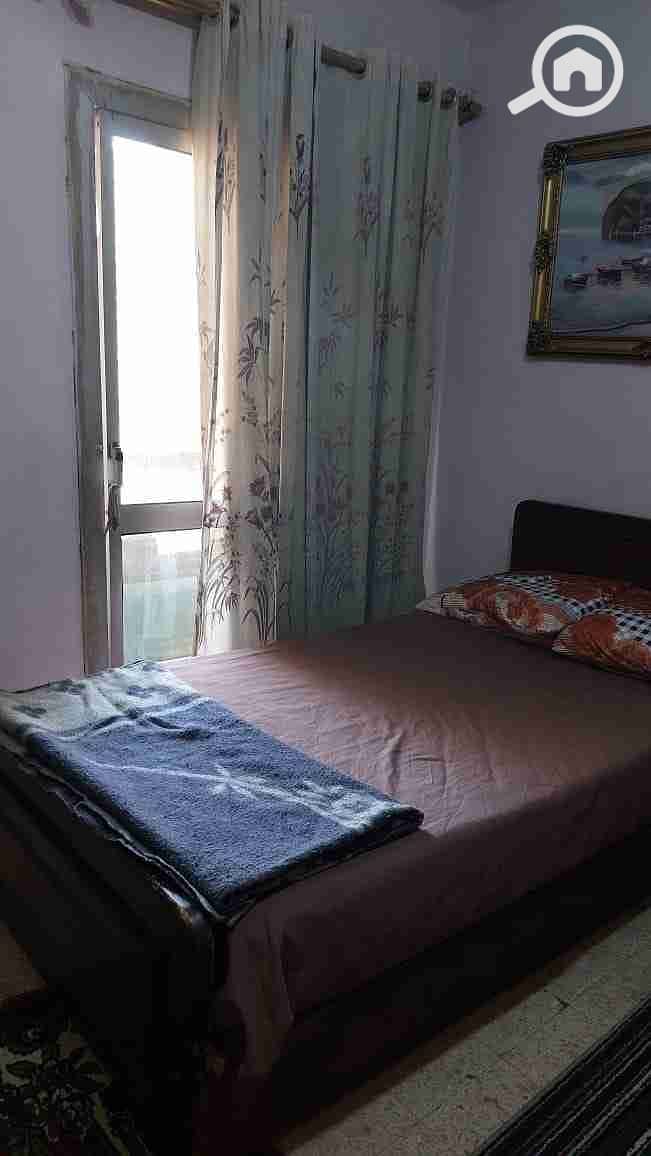 1000177560. jpg 1000177560. jpg