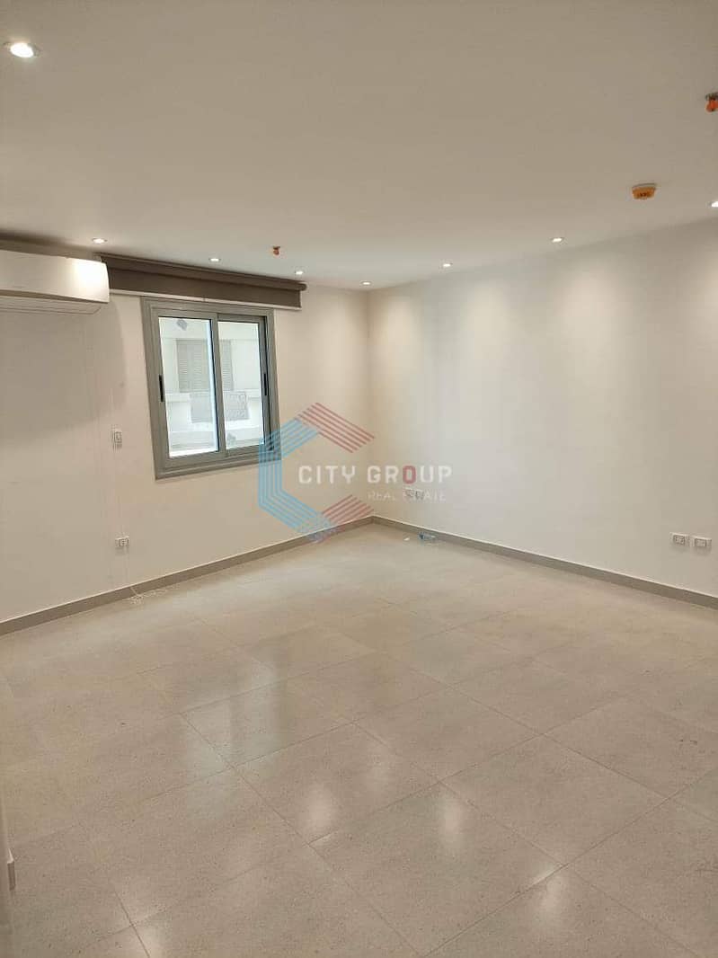 3 26e8fdf5-95f6-4185-bd34-7b4bdead5d85. jpg