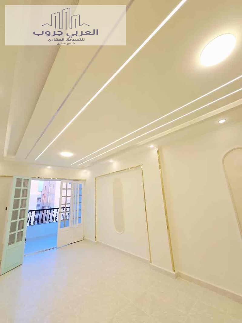 11 523f3757-07d4-46d9-9529-66fd48f655a5. jpg