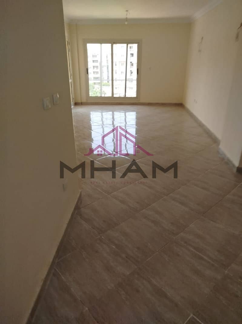 21 photo_5837037559916202798_y. jpg