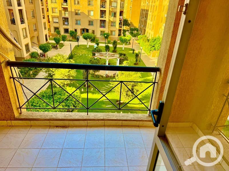 6 WhatsApp Image 2025-11-22 at 21.47. 51_6a620d08. jpg