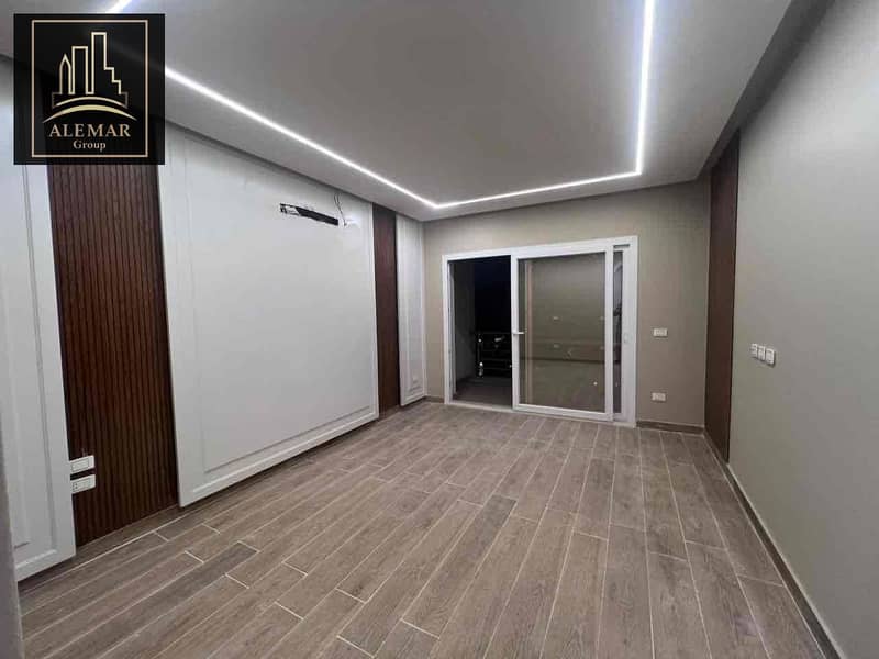 3 8acac645-16e7-4519-a859-4fef8f468382. jpg