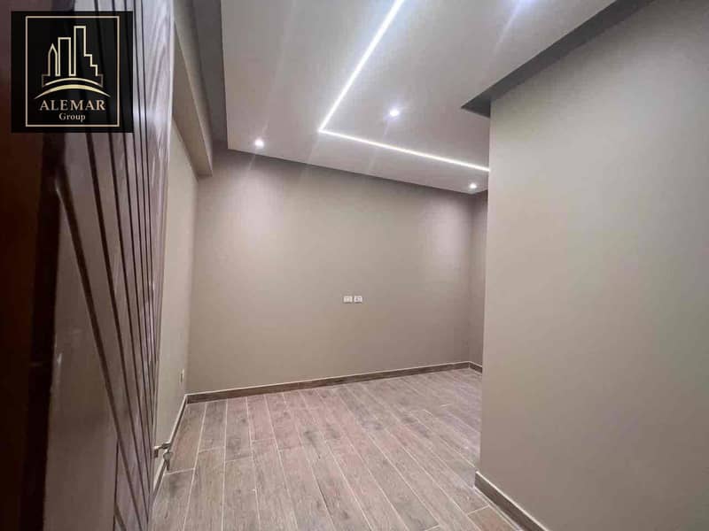 11 2f0088c6-a356-45b2-b62d-555ced495639. jpg