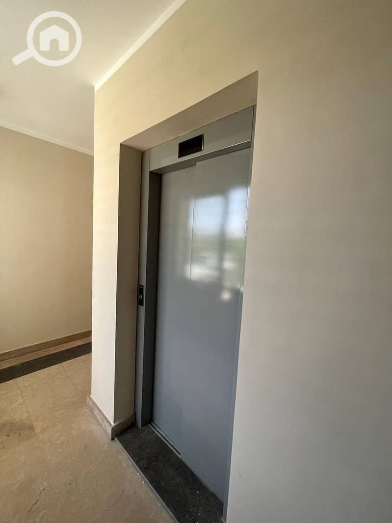 8 WhatsApp Image 2025-11-09 at 06.46. 57_5a564a56. jpg