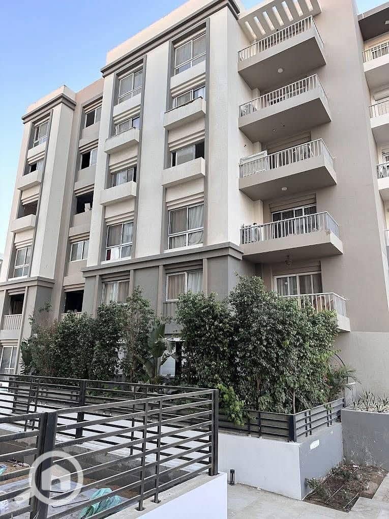 10 WhatsApp Image 2025-11-08 at 09.31. 34_bf03f3a0. jpg