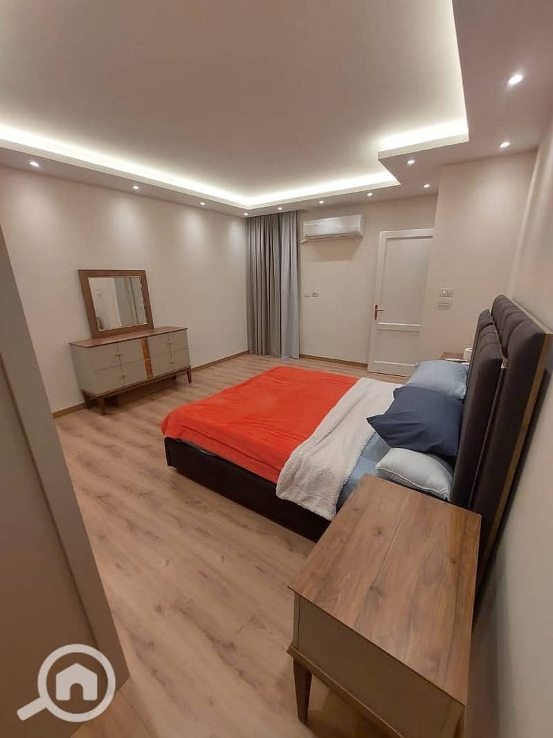 8 a4f4b23f-92ab-48ec-9b17-7eafe2a0933a. jpeg