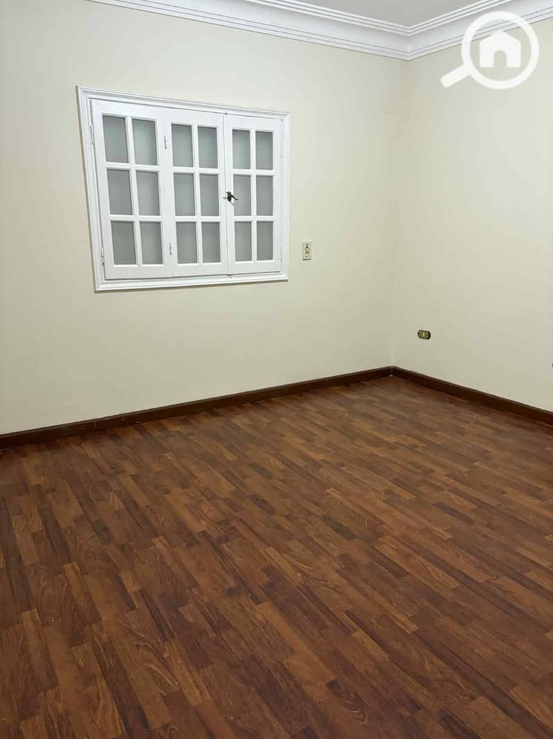 4 WhatsApp Image 2025-11-22 at 10.11. 47 PM. jpeg