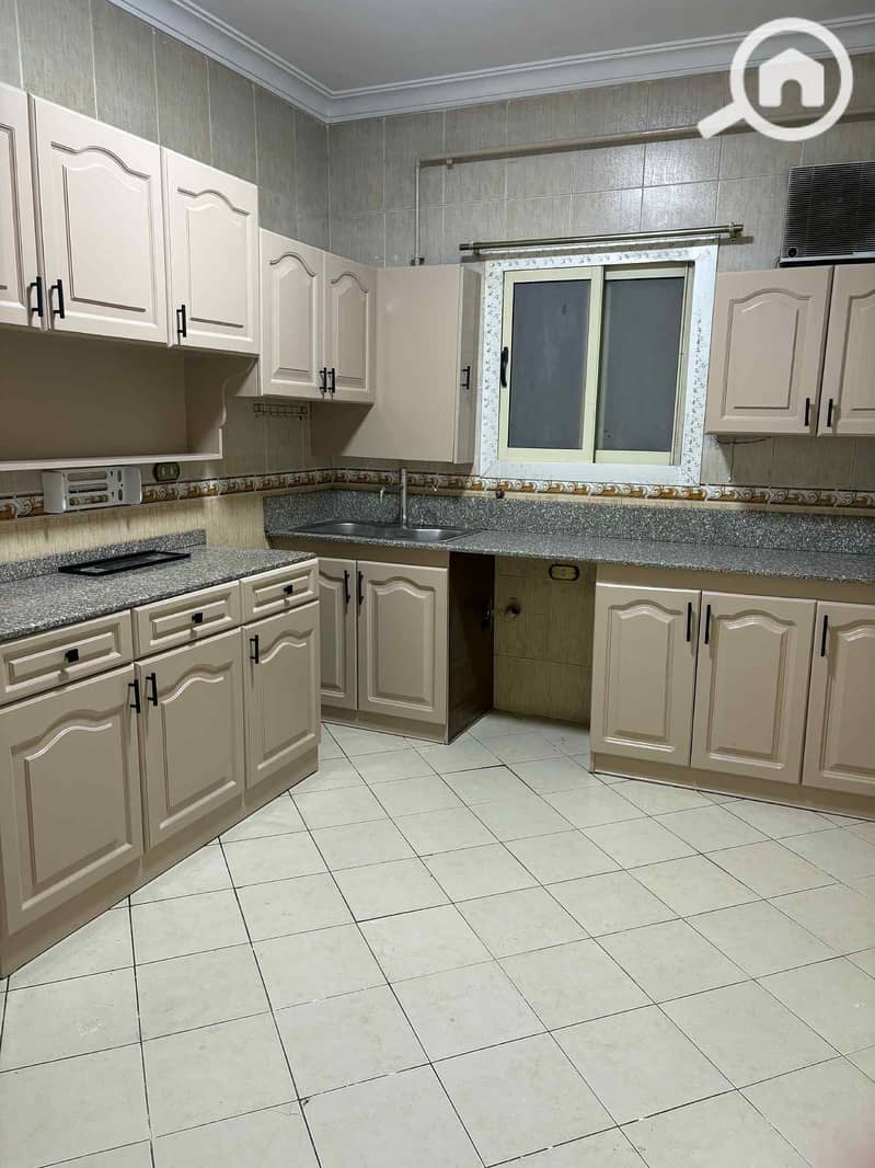 9 WhatsApp Image 2025-11-22 at 10.15. 24 PM. jpeg