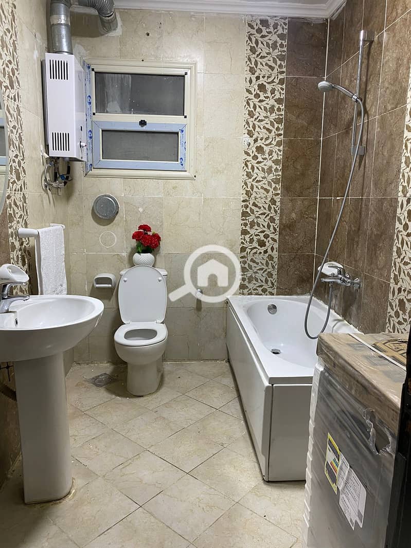 7 WhatsApp Image 2025-11-22 at 17.25. 53_b7642090. jpg