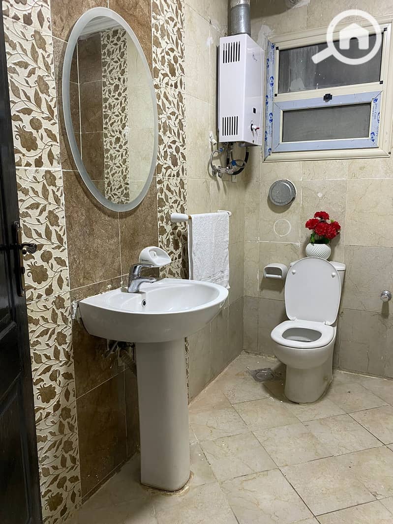 8 WhatsApp Image 2025-11-22 at 17.25. 53_f2f6f1cd. jpg