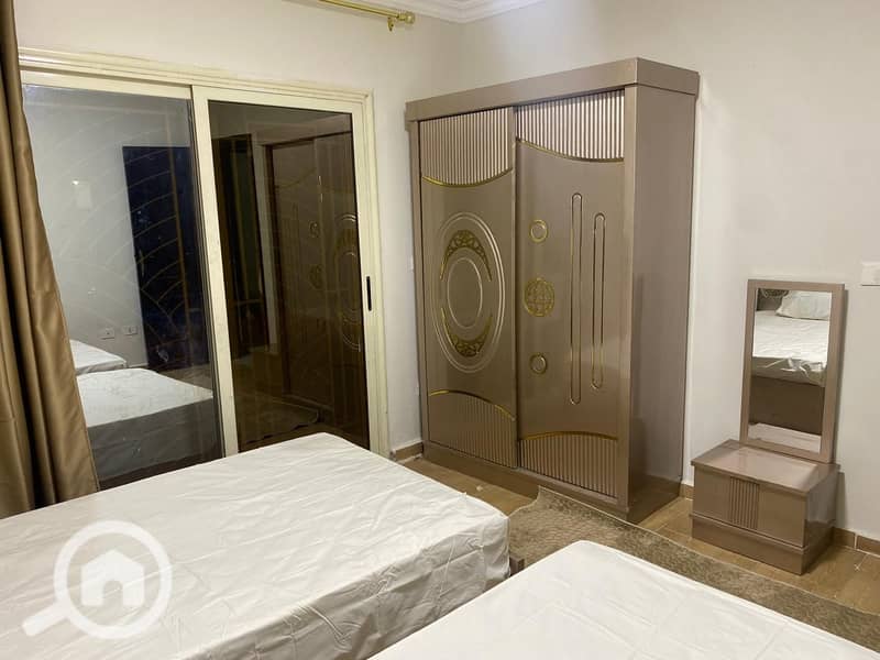 10 WhatsApp Image 2025-11-22 at 17.25. 49_0a6af871. jpg