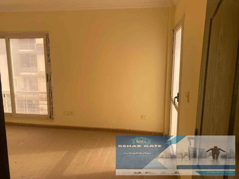 4 28a85192-8b22-4d8e-8af6-2f55c439982a. jpg