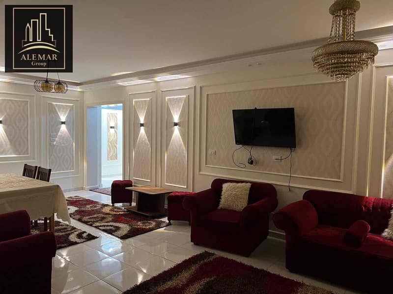 2 b9d473e9-6796-41b5-b8ae-5df542aaae8c. jpg