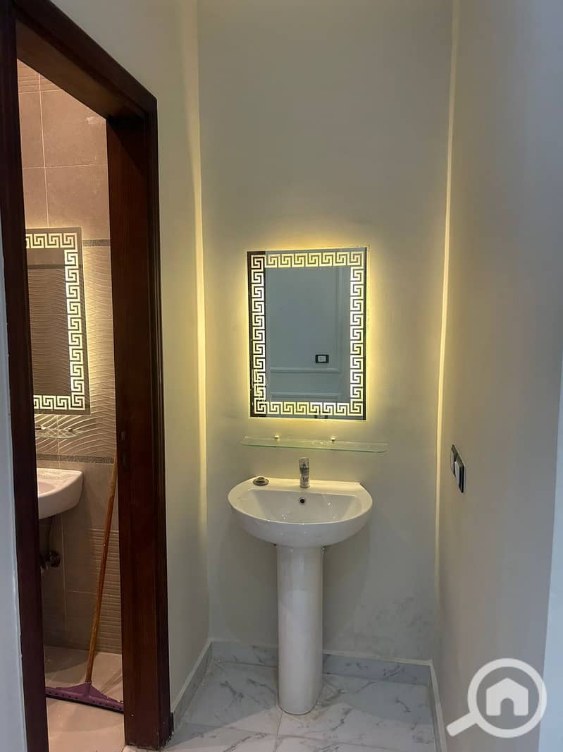 3 WhatsApp Image 2025-11-22 at 10.46. 05 PM (1). jpeg