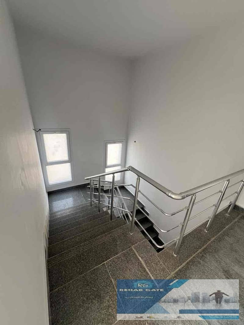 16 89344530-dc40-4b6e-bb03-8dd47131062a. jpg