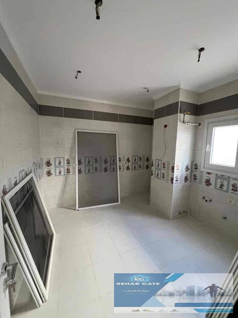 21 7f7d7102-2cec-4a19-869f-5f978de16728. jpg