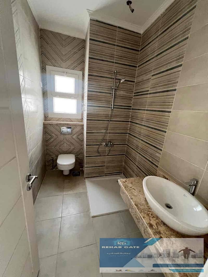 31 89a7eeb5-9884-4fd5-bedf-844bb18547f3. jpg