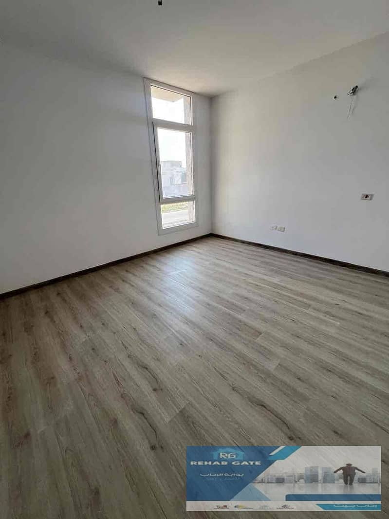 33 9223ae89-5cbc-403f-ae2e-1fb901f5afa0. jpg