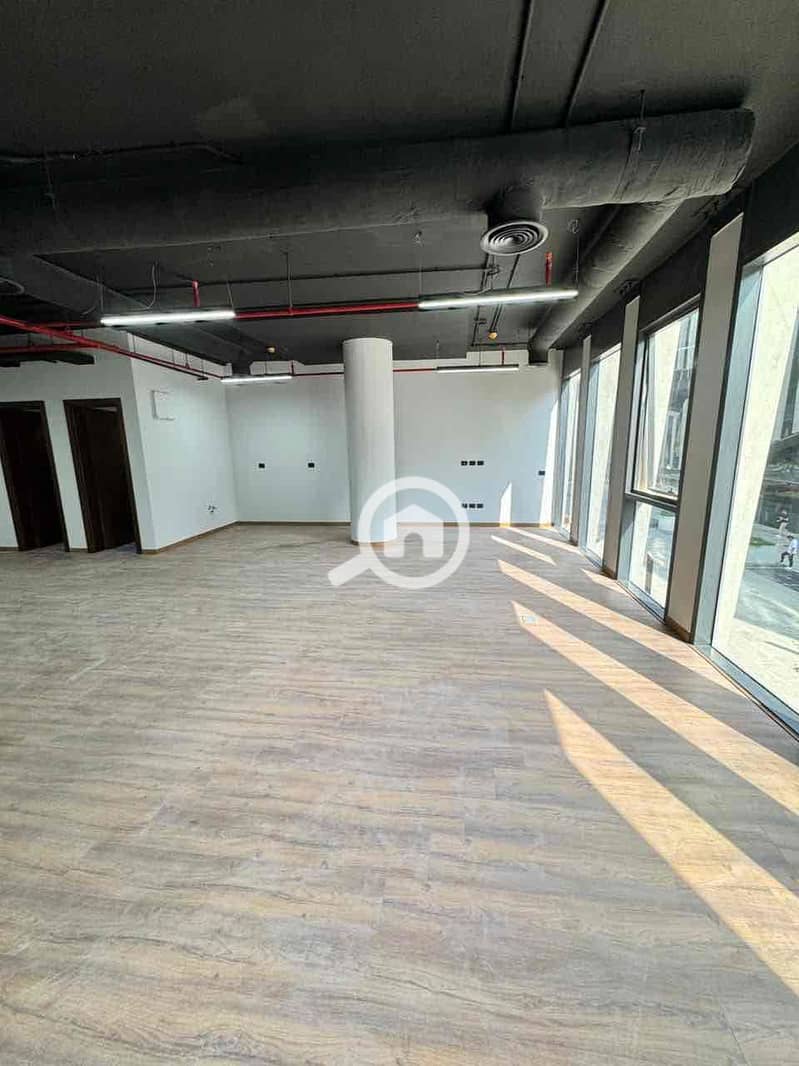 9 63494d50-1c79-4af5-869e-13468e84052c. jpg