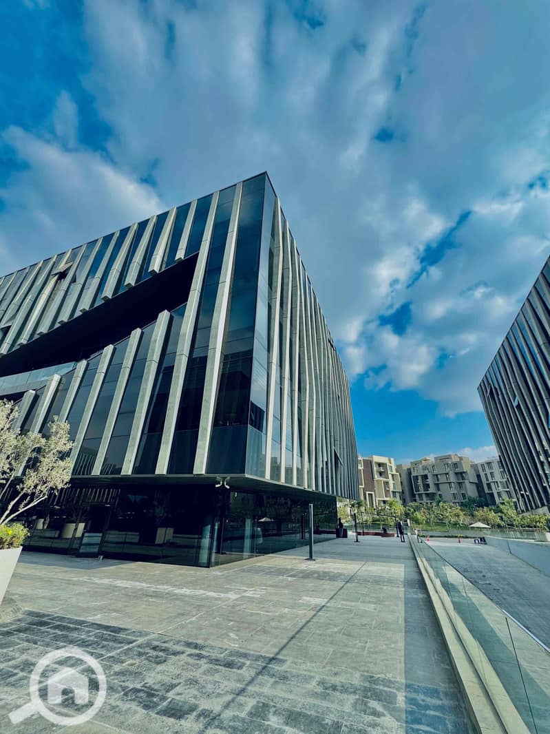 12 6c1c242d-75d9-471d-9b00-ae01db9c733e. jpg