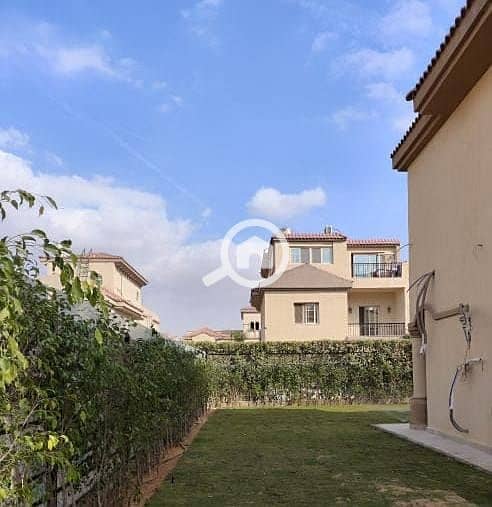 2 cdc15953-effe-4c20-b14c-cc938140b2ba. jpeg