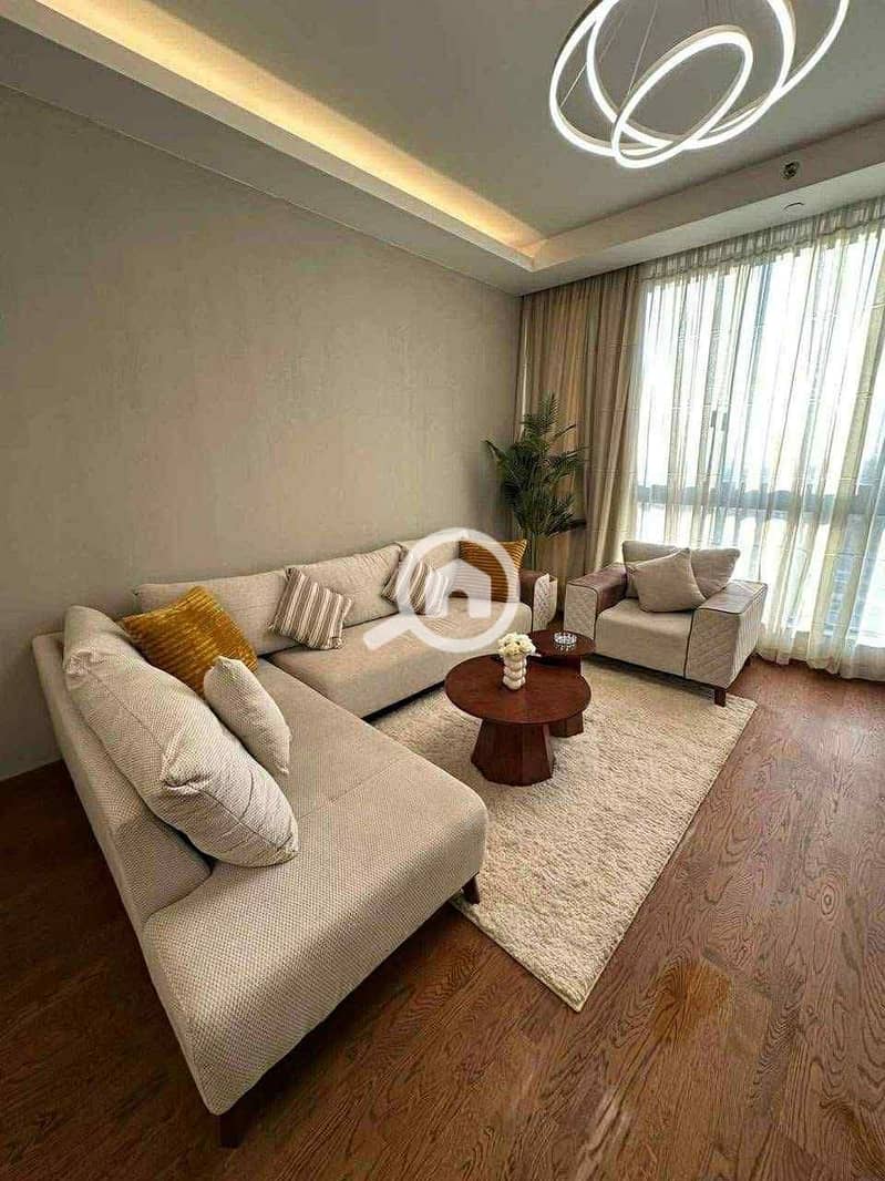 2 f9251fae-b3f3-4c9f-9dff-bc7f8b1b5ebc. jpg