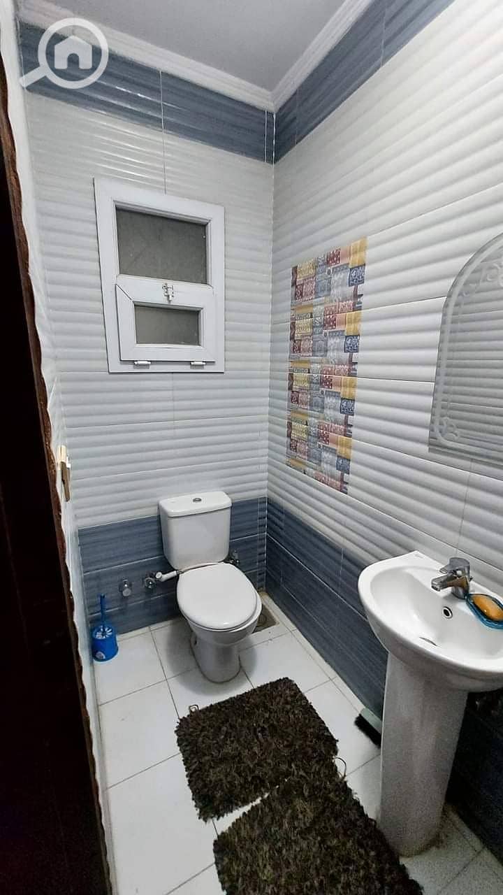 8 cd90e43d-6c13-4732-98d9-e3680bd16554. jpeg