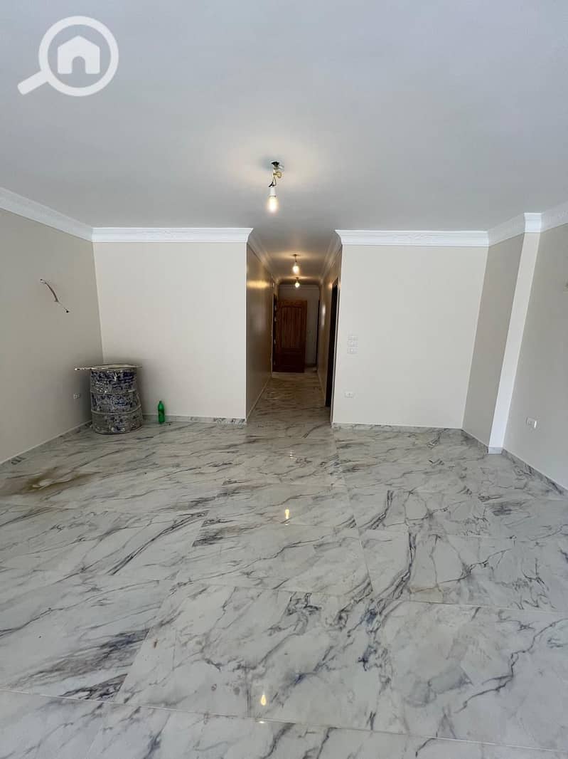 4 71a317c1-fc70-49ba-aa94-dad41a82d48b. jpg