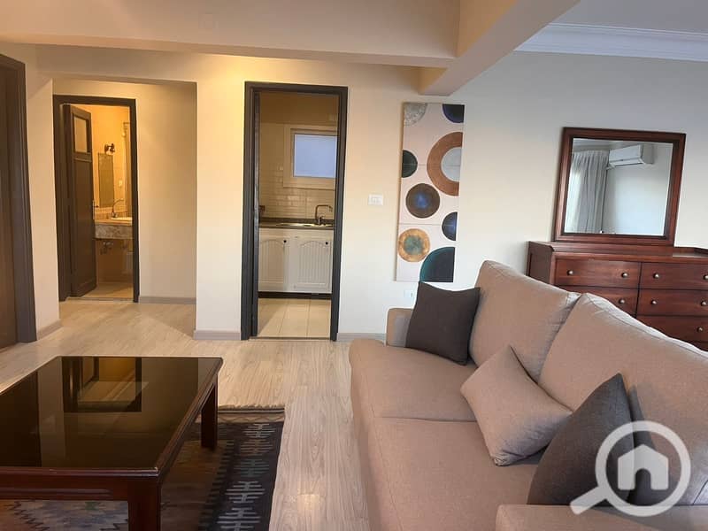 7 372720c7-c33e-4b69-aae7-ca6656649618. jpeg