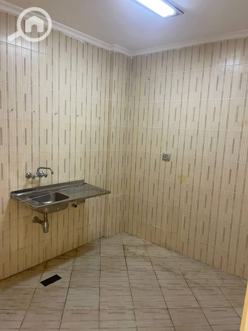 8 593d6645-a8e1-4a21-b7a4-5399dd41ca03. jpeg