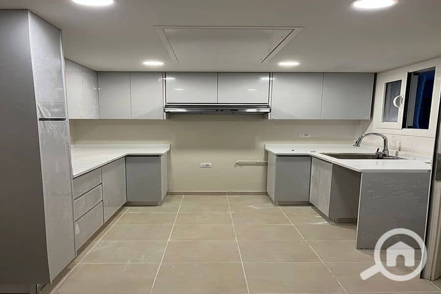 2 FB_IMG_1741514242665_900x600. jpg