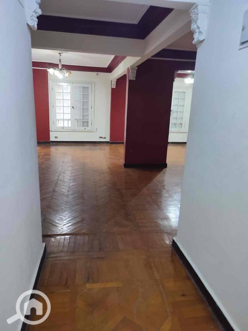 9 541d8352-3789-4f17-b210-4f2cd52939f1. jpg