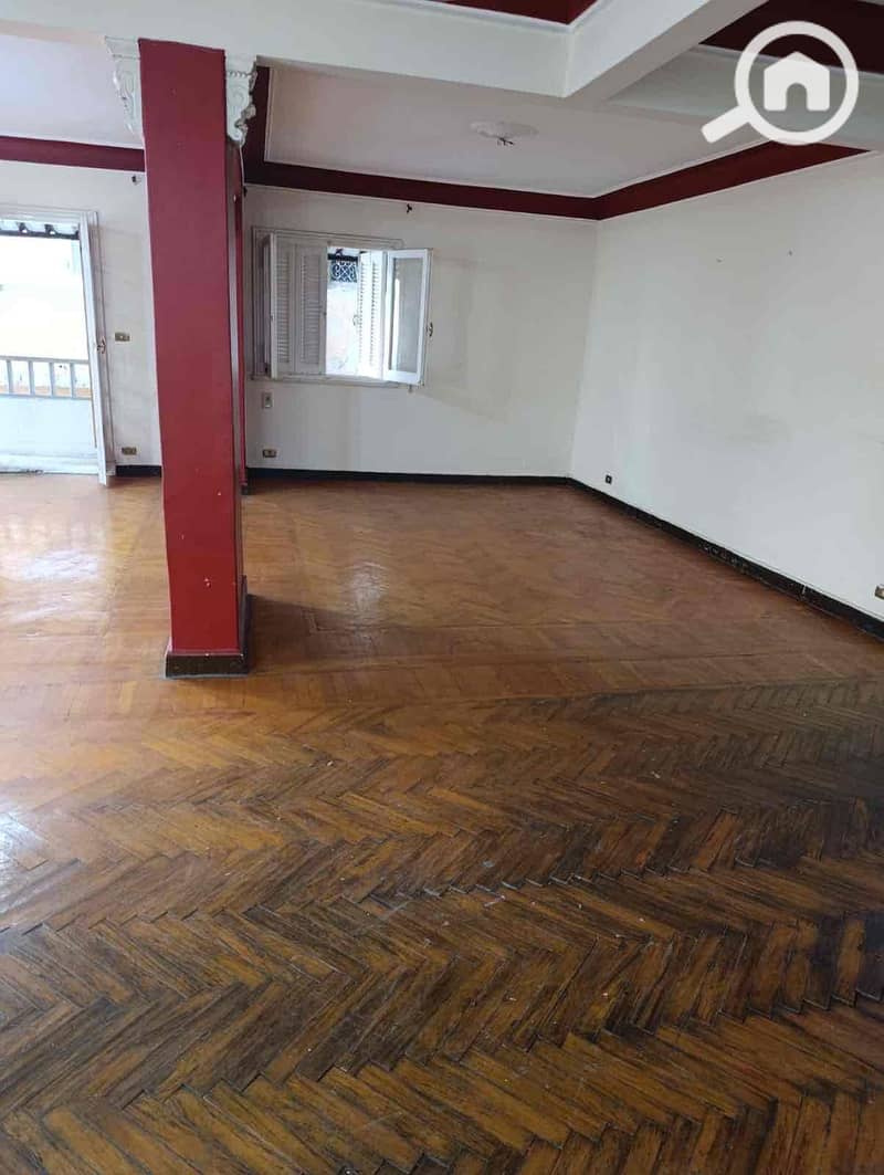 12 5755be4e-2440-4eb0-a190-b89cc5767378. jpg