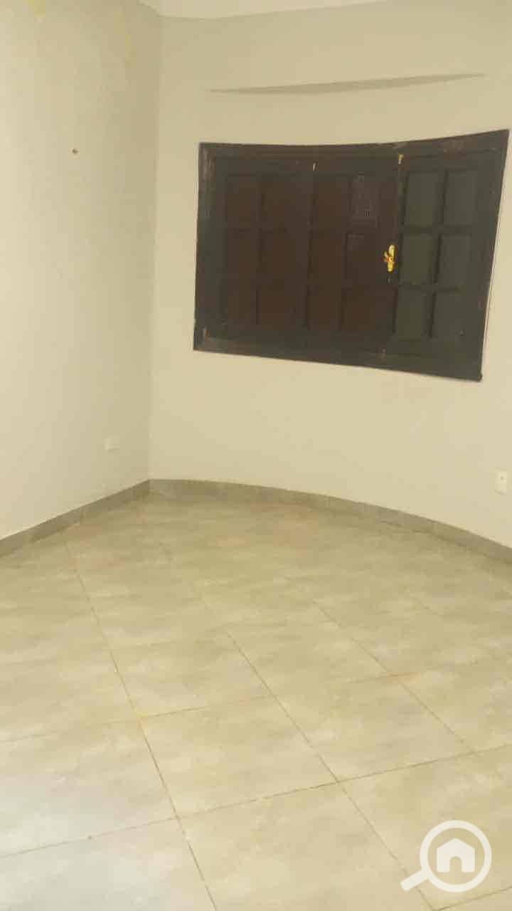 15 e82829ec-f9ce-42f9-b307-901f979039d6. jpg