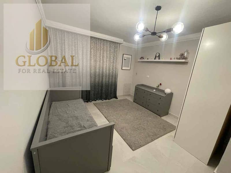 4 71a20396-d9b1-41cd-906d-d1e6d1a5db40. jpg