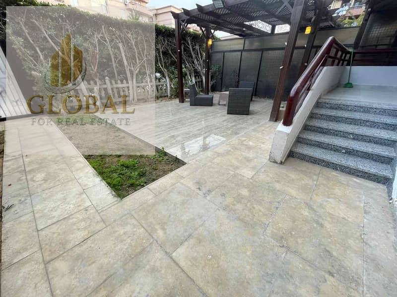 12 10c8f262-dc70-4507-b0bc-f39cad6e800a. jpg