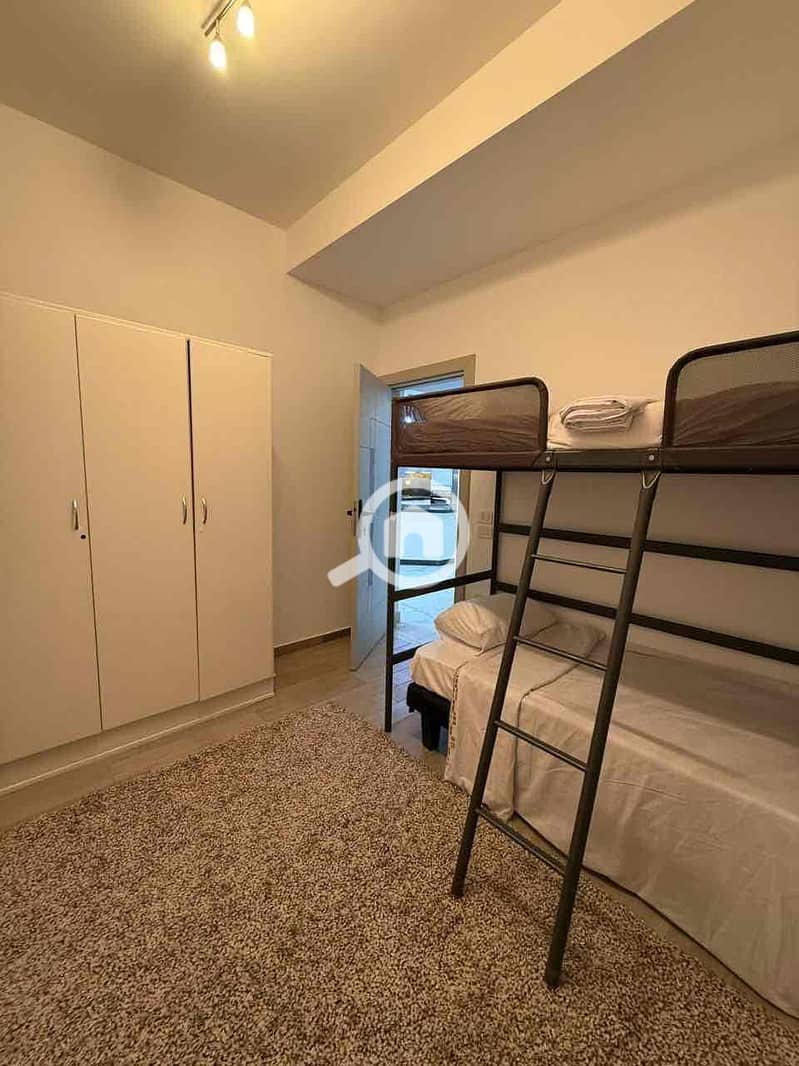 8 863c6465-e4b4-4350-bdec-d5733e04c6ef. jpg