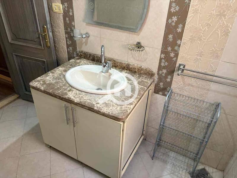 5 81f220b6-7db4-4cc5-81e0-84204cf11a4b. jpg