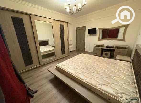 11 96d0b772-de39-42c7-bd81-016392c389dd. jpg