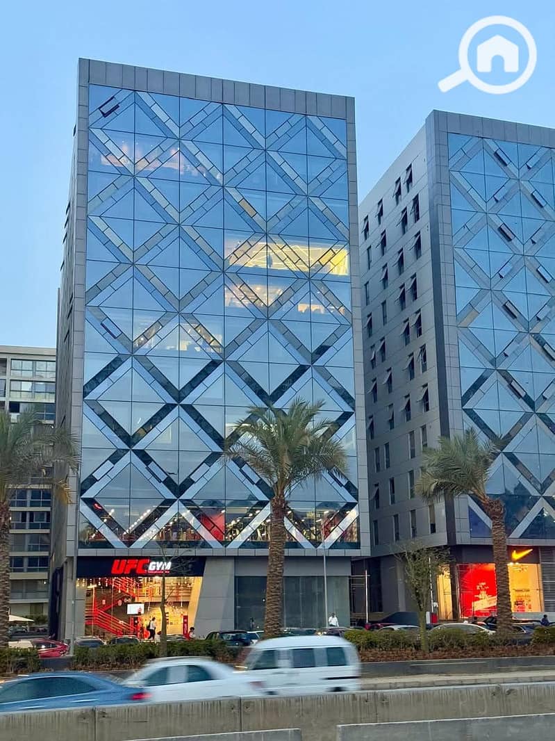 4 96db7ae2-ddb7-4987-a019-d39490c9f5ca. jpeg