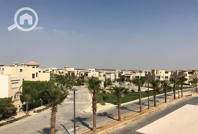 8 941876-3cb8do. jpg