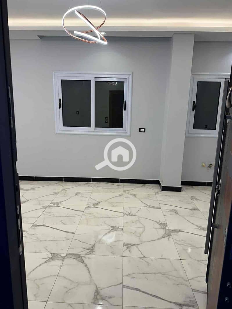 2fe52350-e70c-41a6-a619-dbad006f7662. jpg